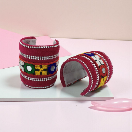 TRADITIONAL MIRROR WORK KADA