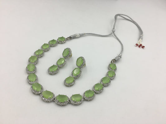 DAISY AD NECKLACE SET