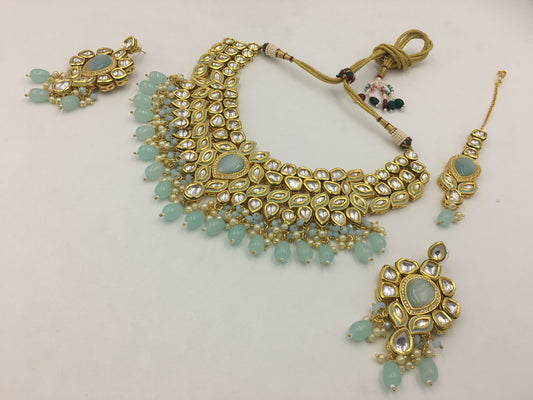 ARISTA KUNDAN NECKLACE SET