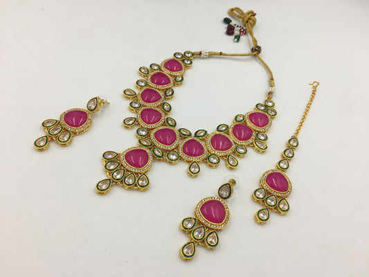 ELARA KUNDAN NECKLACE SET