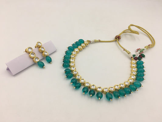 SCAELETT KUNDAN NECKLACE SET