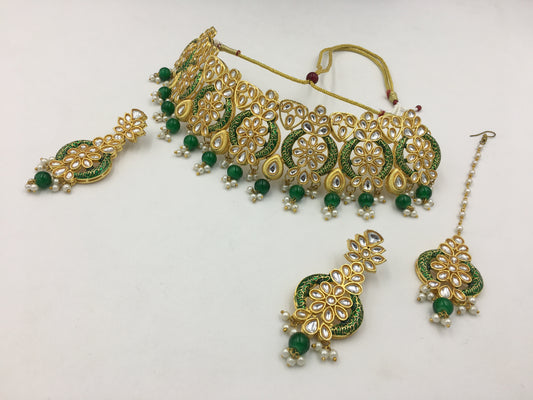MARCELINE KUNDAN NECKLACE SET