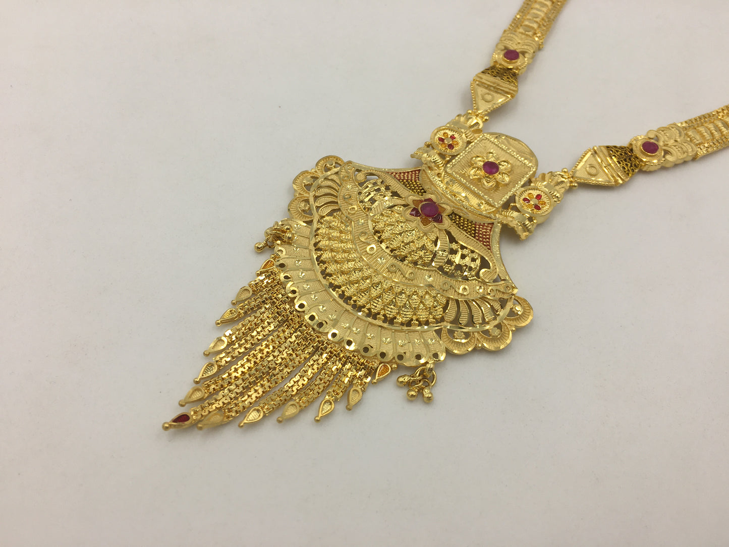 SHAKINI FORMING NECKLACE SET