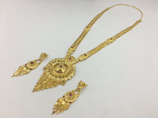 YUVIKA FORMING NECKLACE SET