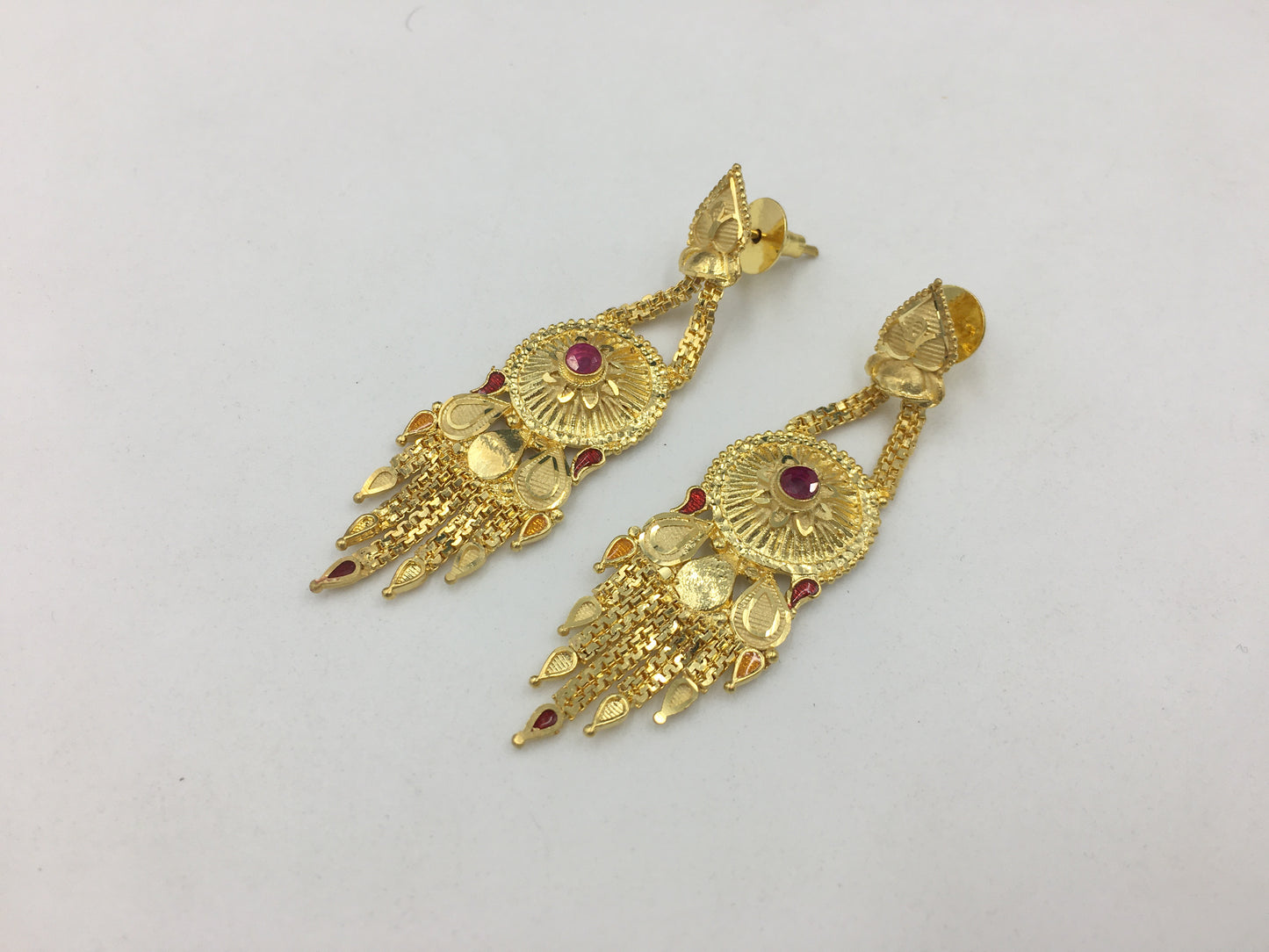 YUVIKA FORMING NECKLACE SET