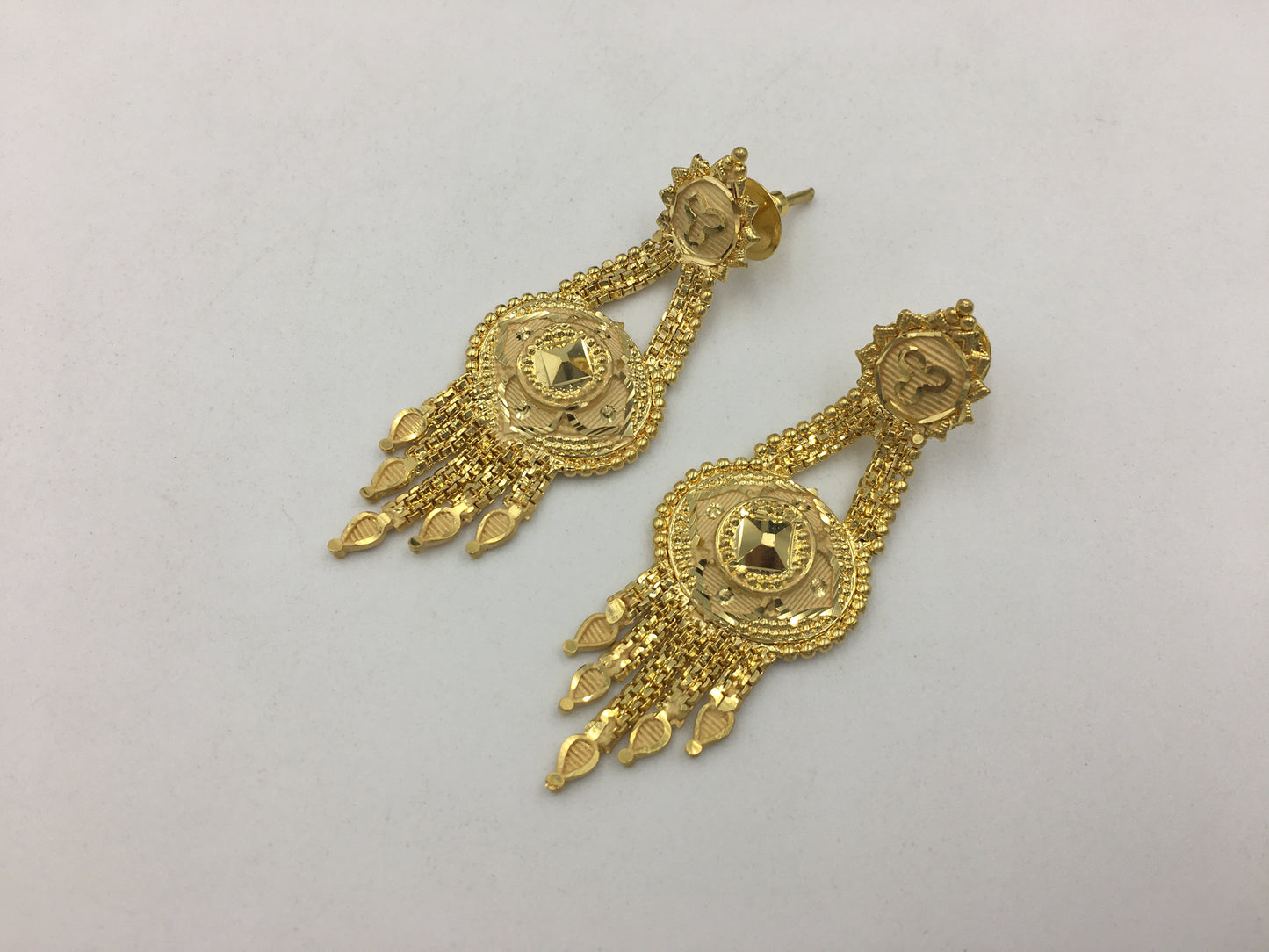 KIRTANA FORMING NECKLACE SET