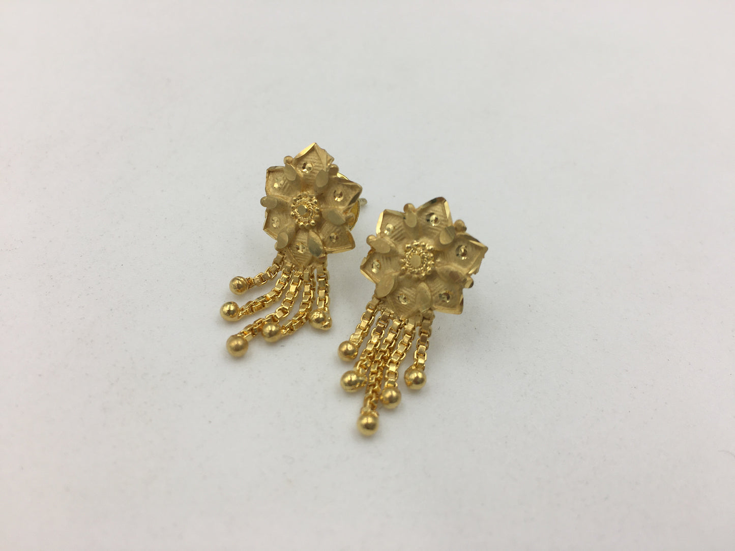 SHRAVANI FORMING NECKLACE SET