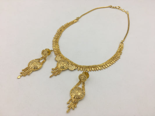 VANDANA FORMING NECKLACE SET