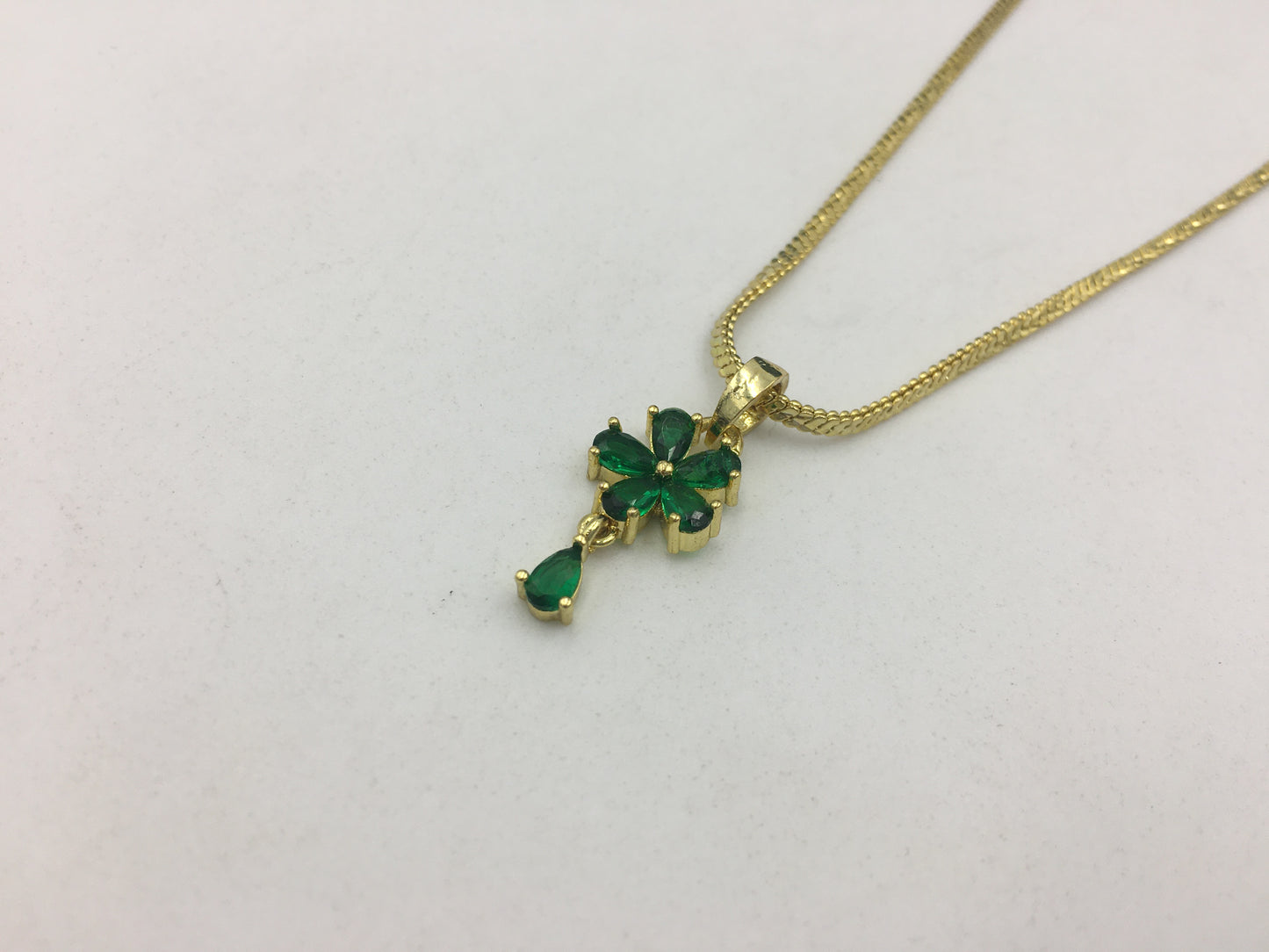 ADELAIDE AD CHAIN PENDANT
