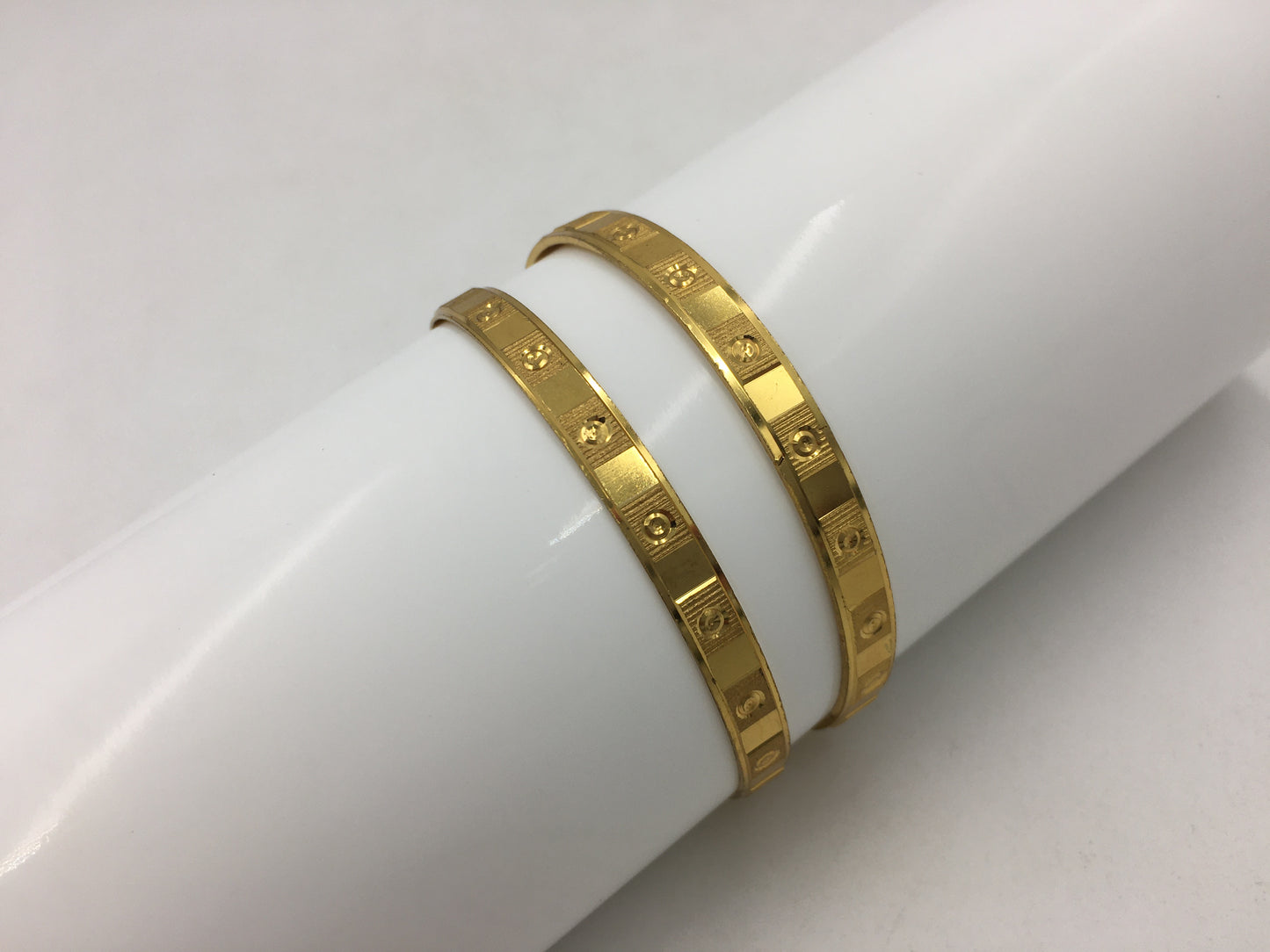 DHANVI MICRO GOLD PLATED BANGLES