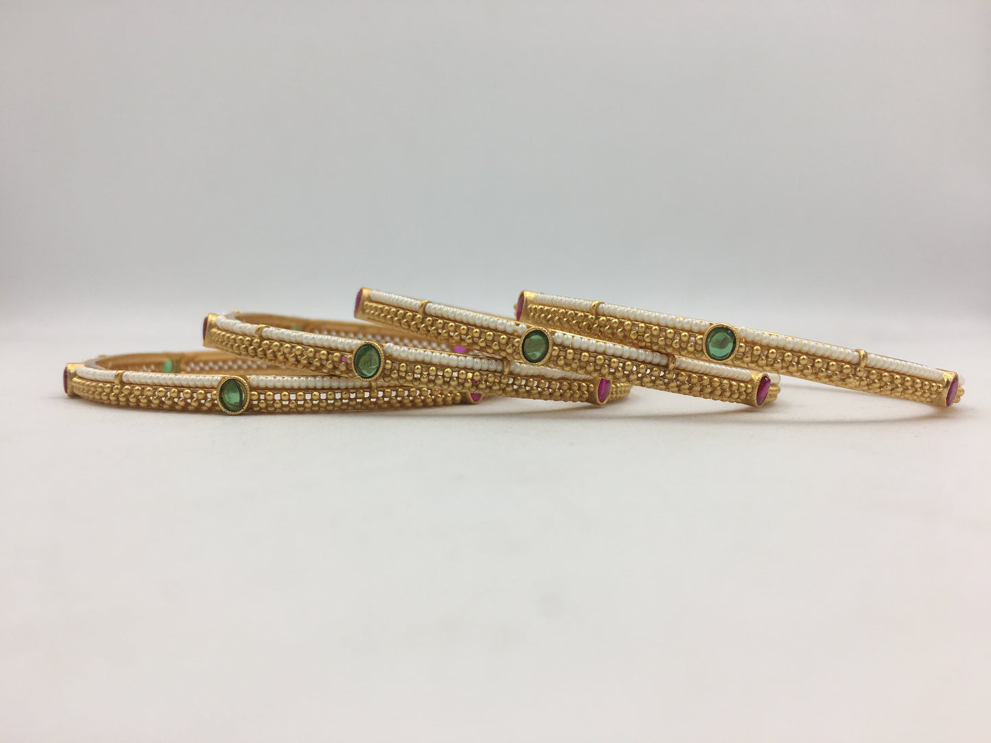 SANDEEPTHI RAJWADI BRASS BANGLES