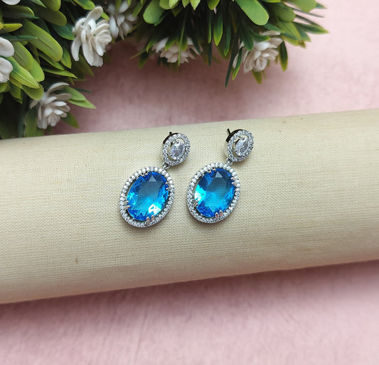 ANUSHKA AD PENDANT SET