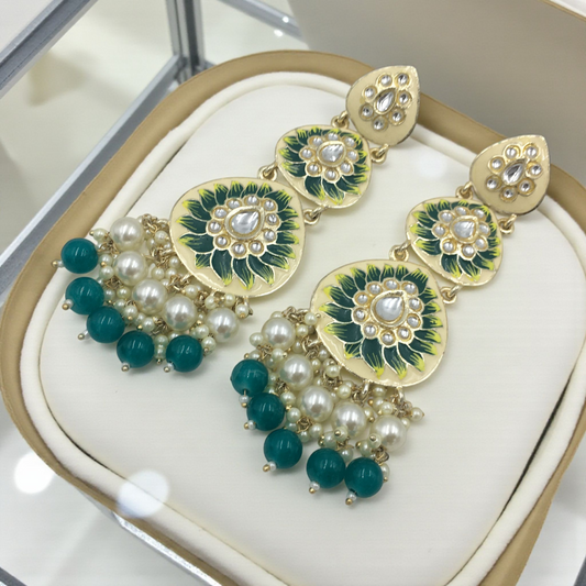 MEHREEN ROYAL KUNDAN DROPS CHANDBALI