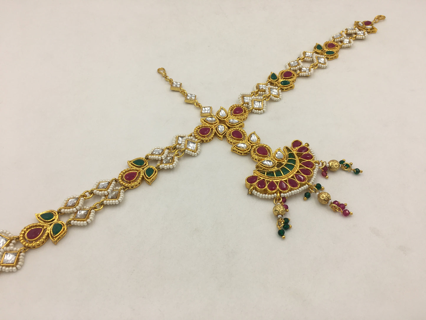 SAMYUKTHA SHISH PATTI