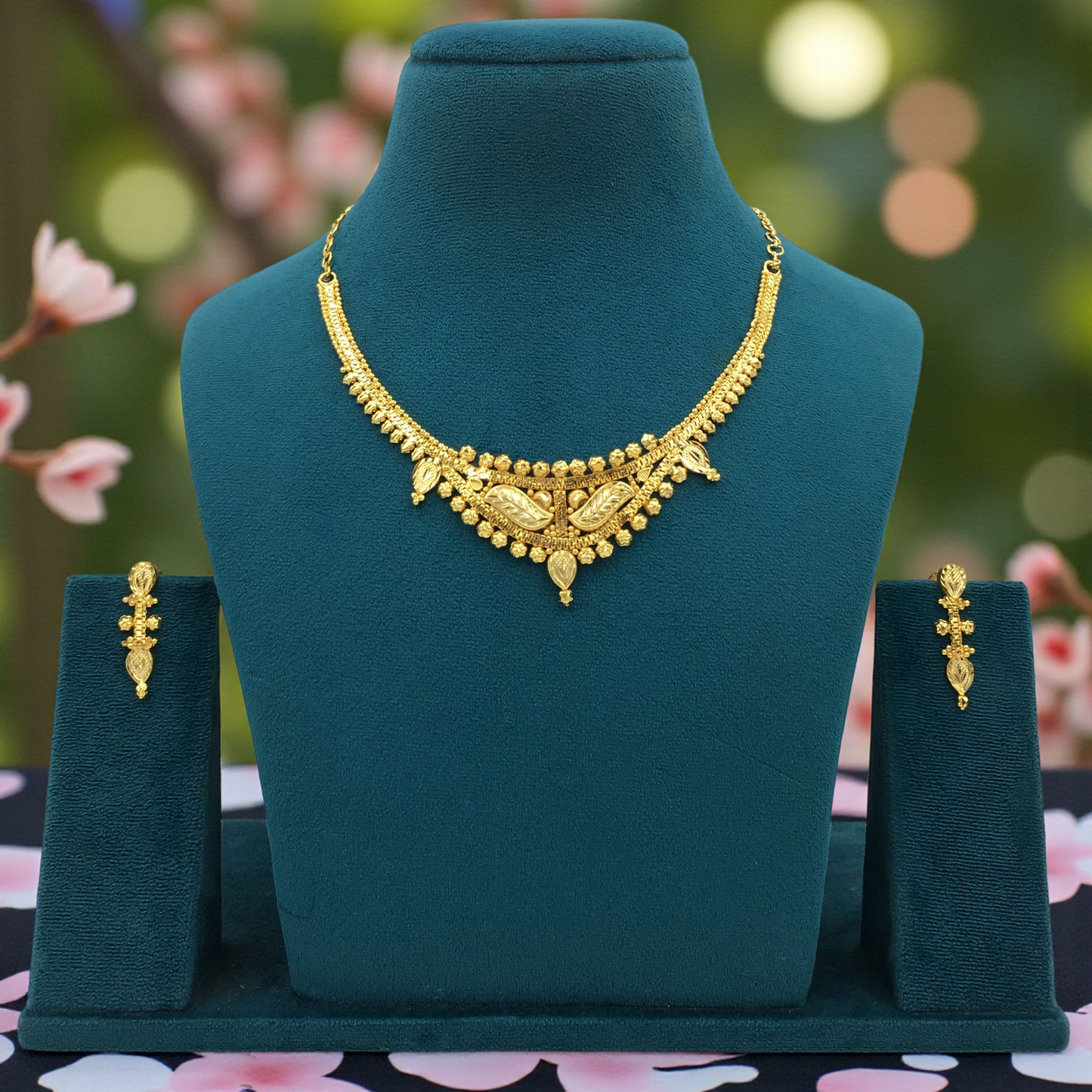 NIDHI MICRO GOLD SHORT NECKLACE SET