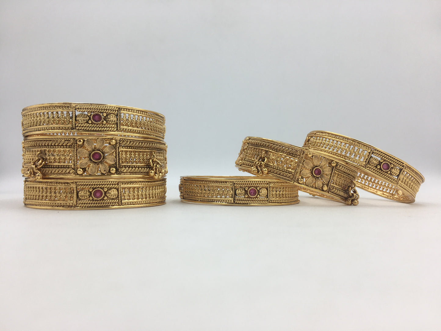 SHAILA RAJWADI BRASS BANGLES