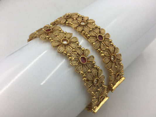 KIRTHANA RAJWADI BRASS BANGLES