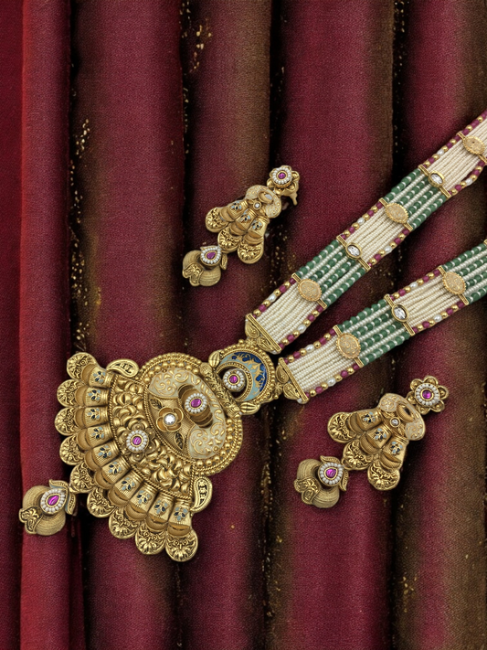 ADHVITA BRASS NECKLACE SET
