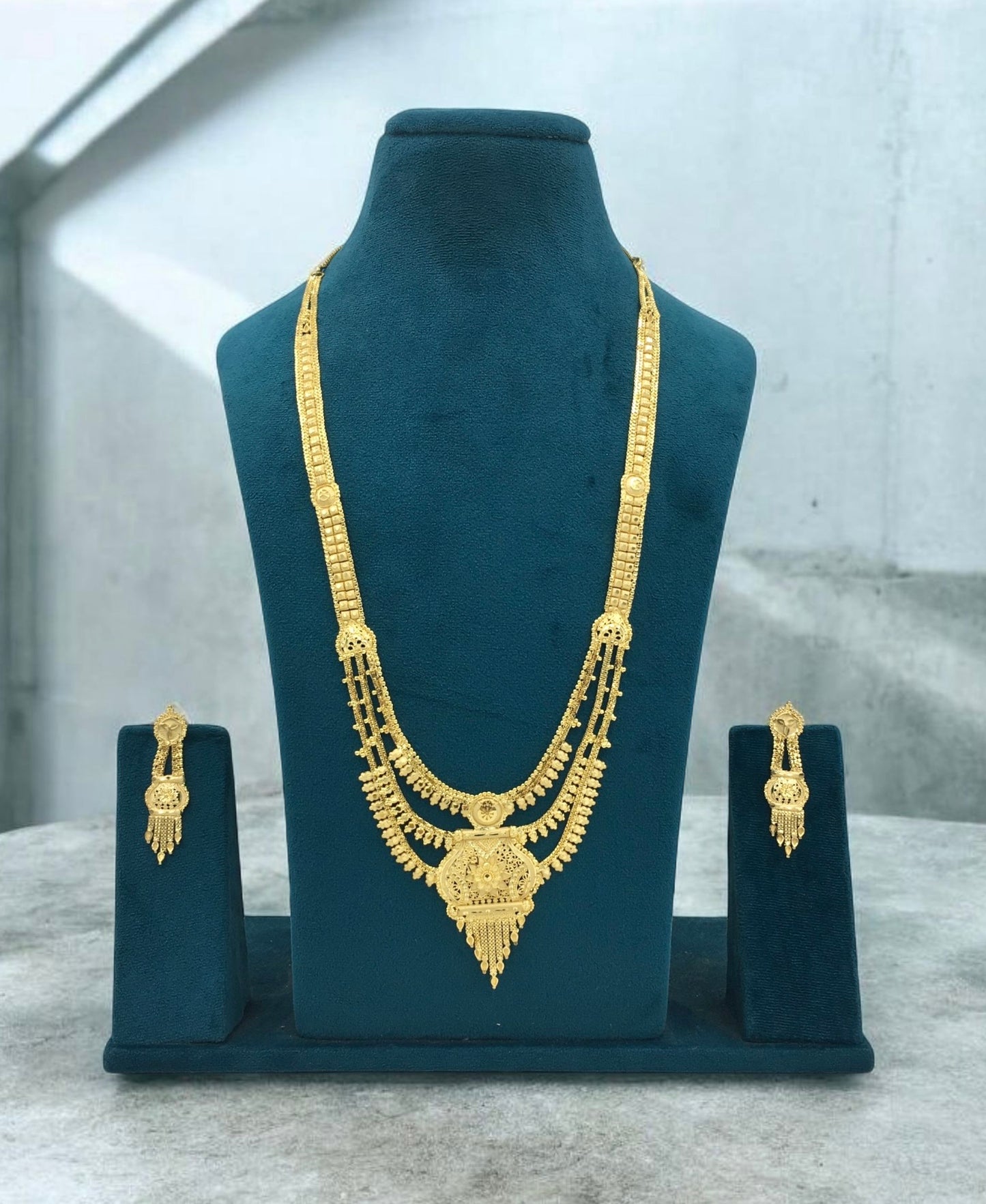 RUDRAKSHI FORMING NECKLACE SET