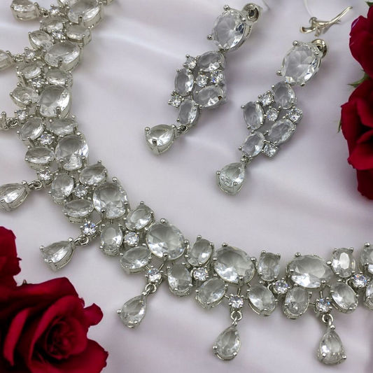 YAKSHI AD NECKLACE SET