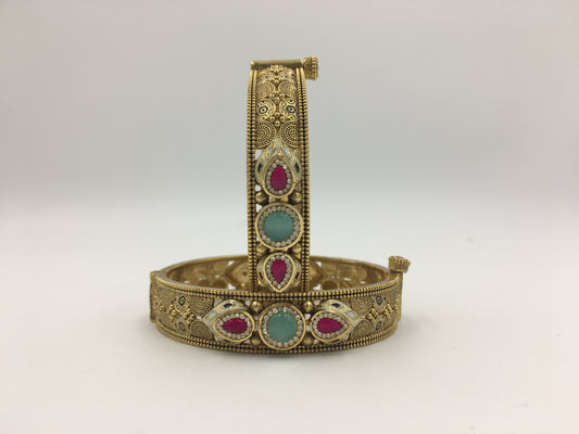 KIYANA SWAROVSKI BRASS BANGLES