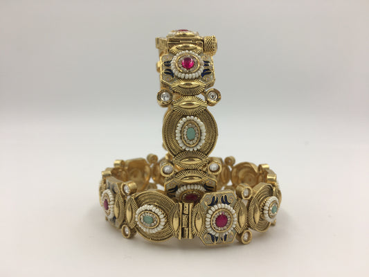 AVANTIKA SWAROVSKI DIAMOND KADA SET