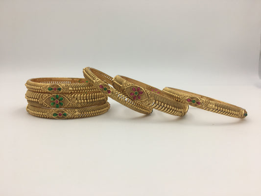 AMAYA RAJWADI BRASS BANGLES
