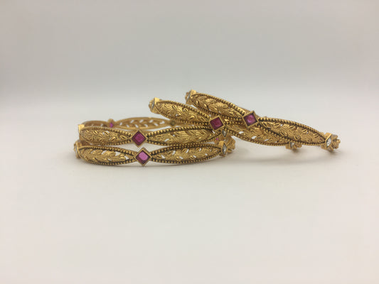 WANIYA RAJWADI BRASS BANGLES