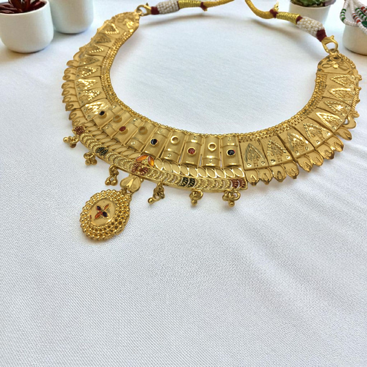 CHAVI FORMING NECKLACE SET