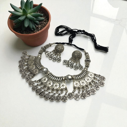 KRISHIKA OXIDIZED SET FOR NAVRATRI GARBA