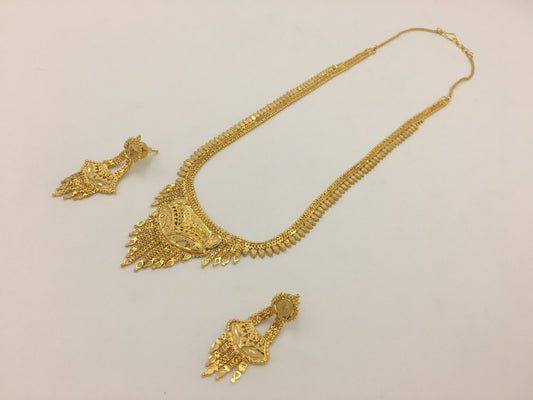 ANAHITA FORMING LONG NECKLLACE SET