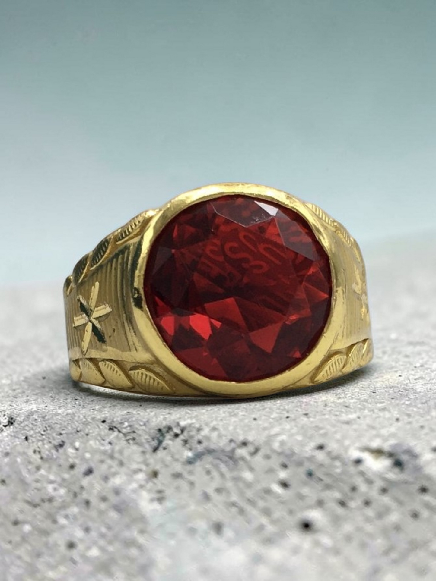 RUBY MAJESTIC MEN'S RING