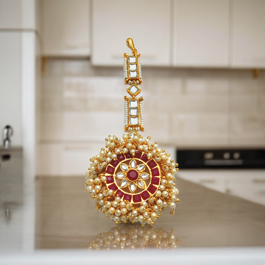 PEARL RADIANCE KUNDAN MANGTIKA