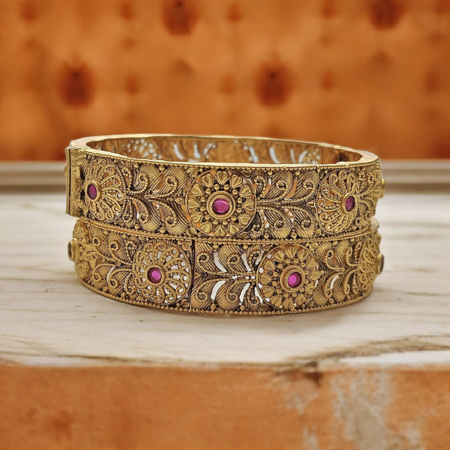 AKSHARA BRASS BANGLE SET
