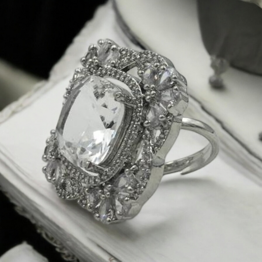 OCTAVIA AD ADJUSTABLE RING