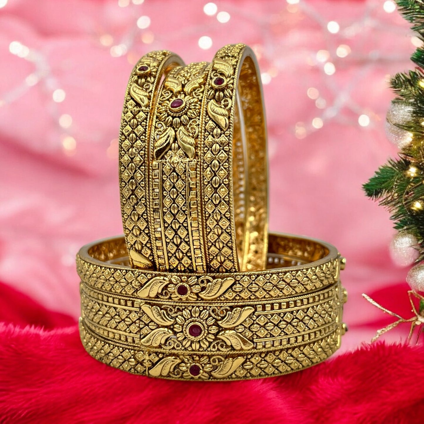 VANSHIKA NAKSHI RAJWADI BANGLES