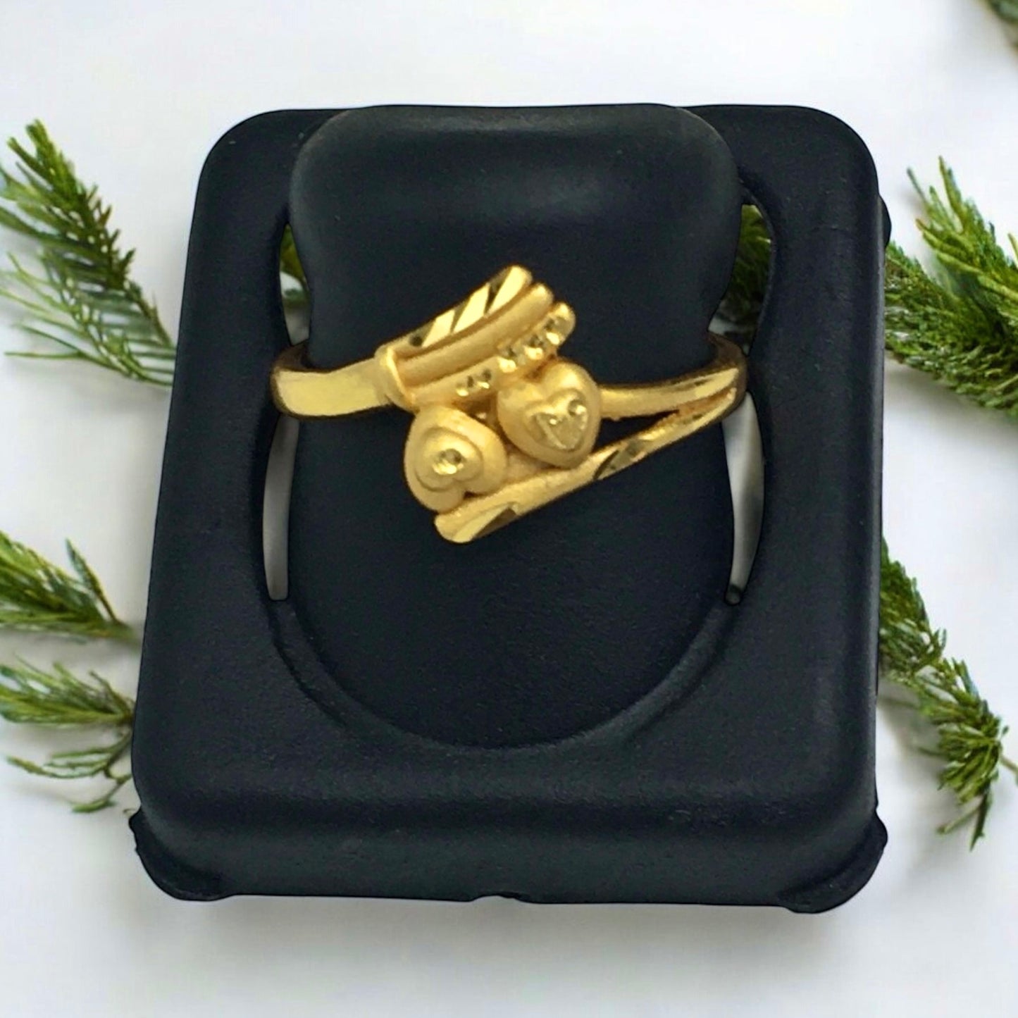 GOLDEN CLUSTER RAYS MICRO GOLD PLATED RING FOR WOMEN