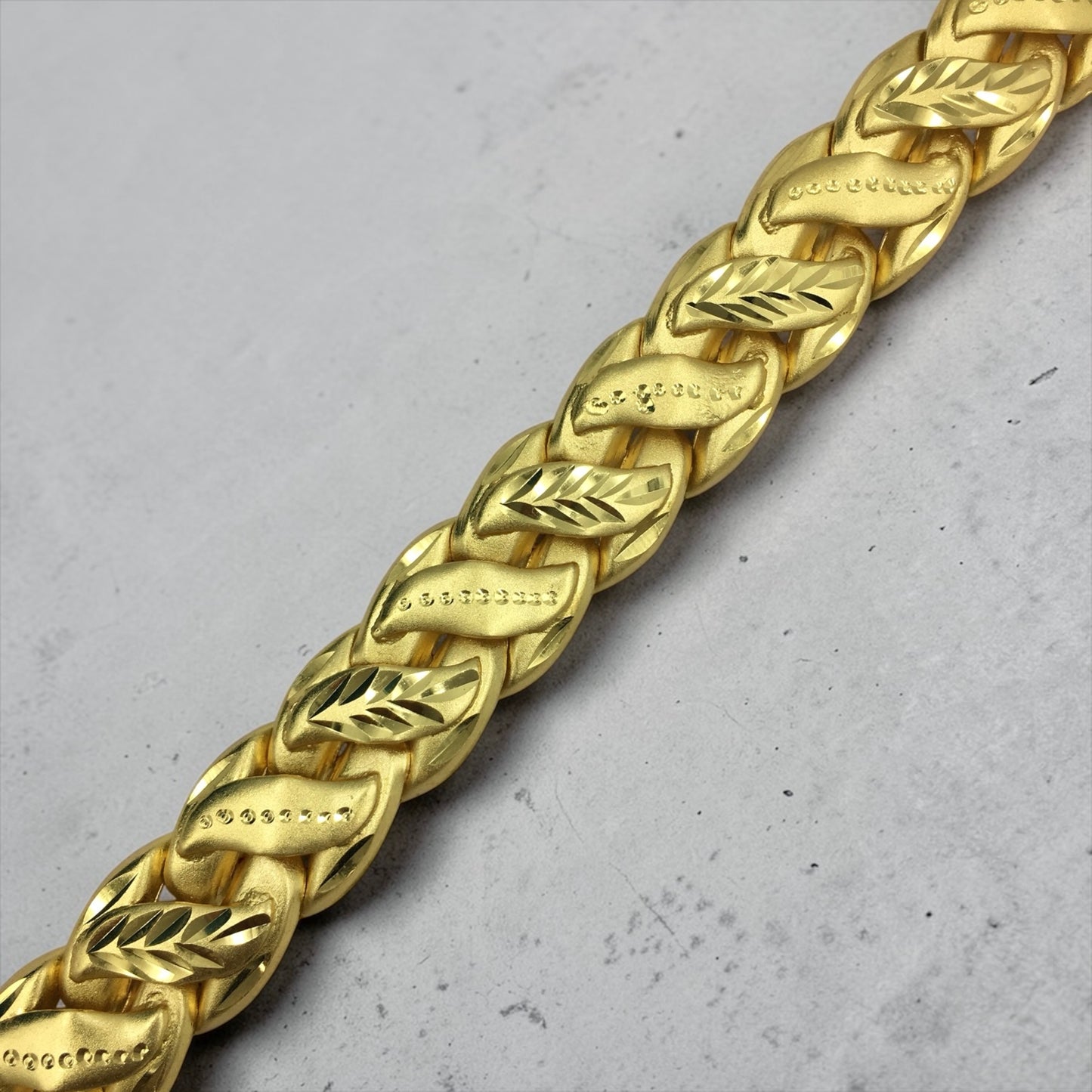 SIGNATURE ELITE BAND MICRO GOLD PLATED BRACELET FOR MEN | PREMIUM BRASS MEN'S BRACELET
