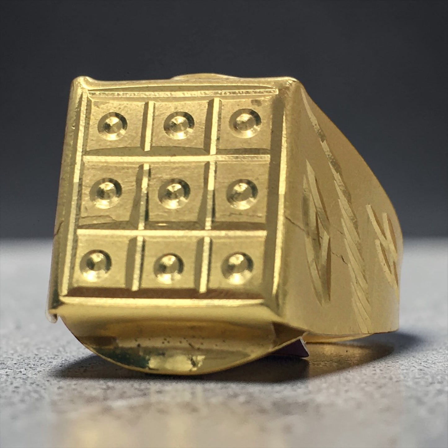 TITAN GRID MEN'S RING