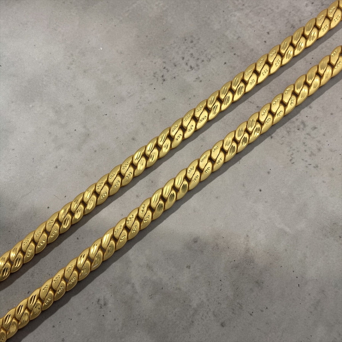 AURMEN IMPERIAL CUBAN GOLD MEN’S CHAIN