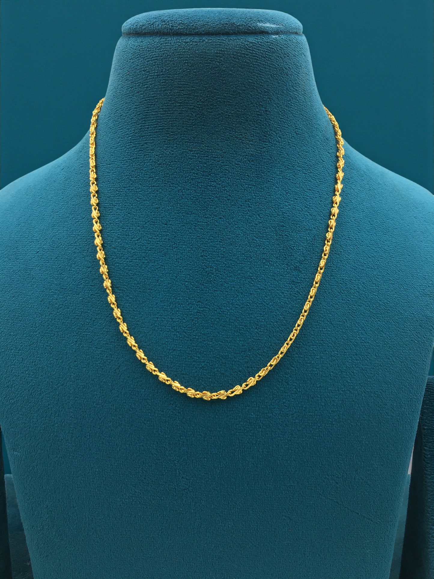 TWISTED ROPE PARTY-LUXE GOLD 18 INCH MEN'S CHAIN