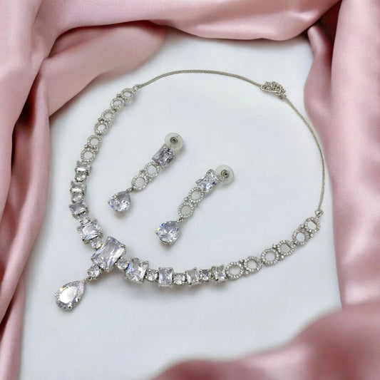 VIHA AD NECKLACE SET
