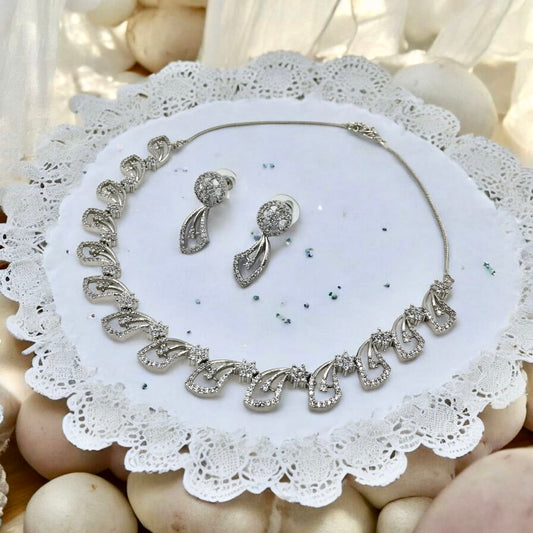 JURI AD NECKLACE SET