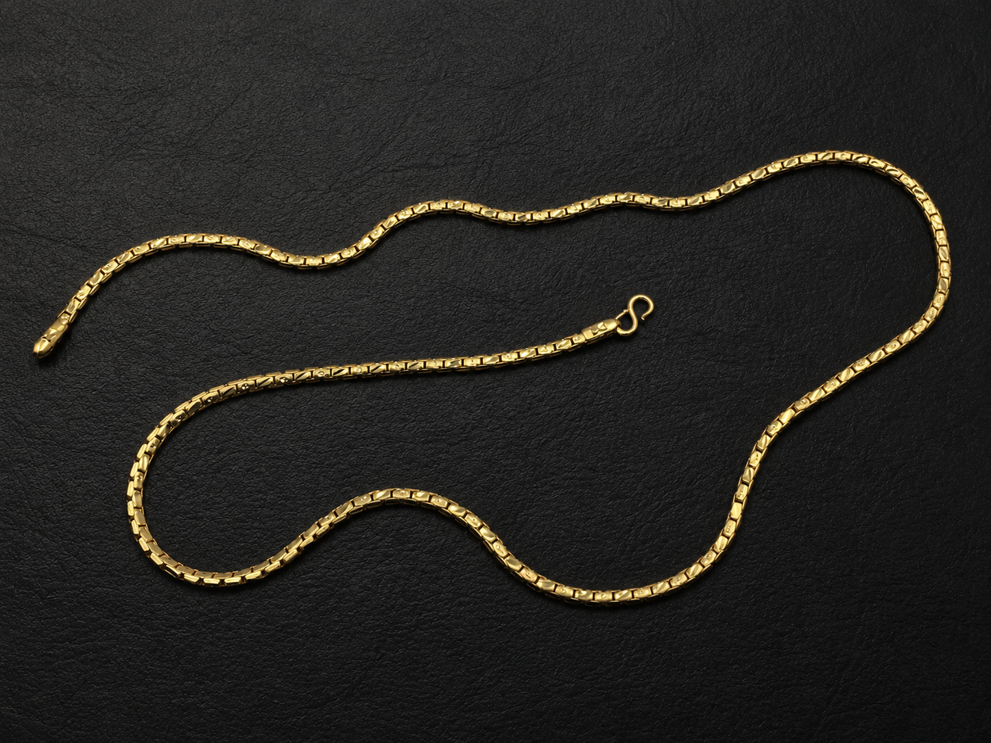 ROYAL GRID MICRO GOLD PLATED GOLD CHAIN FOR MEN | PREMIUM BRASS GRID LINK CHAIN