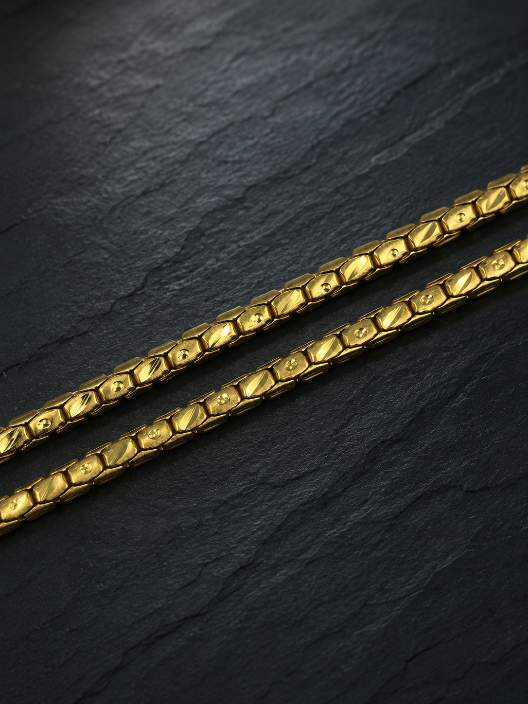 ROYAL GRID MICRO GOLD PLATED GOLD CHAIN FOR MEN | PREMIUM BRASS GRID LINK CHAIN