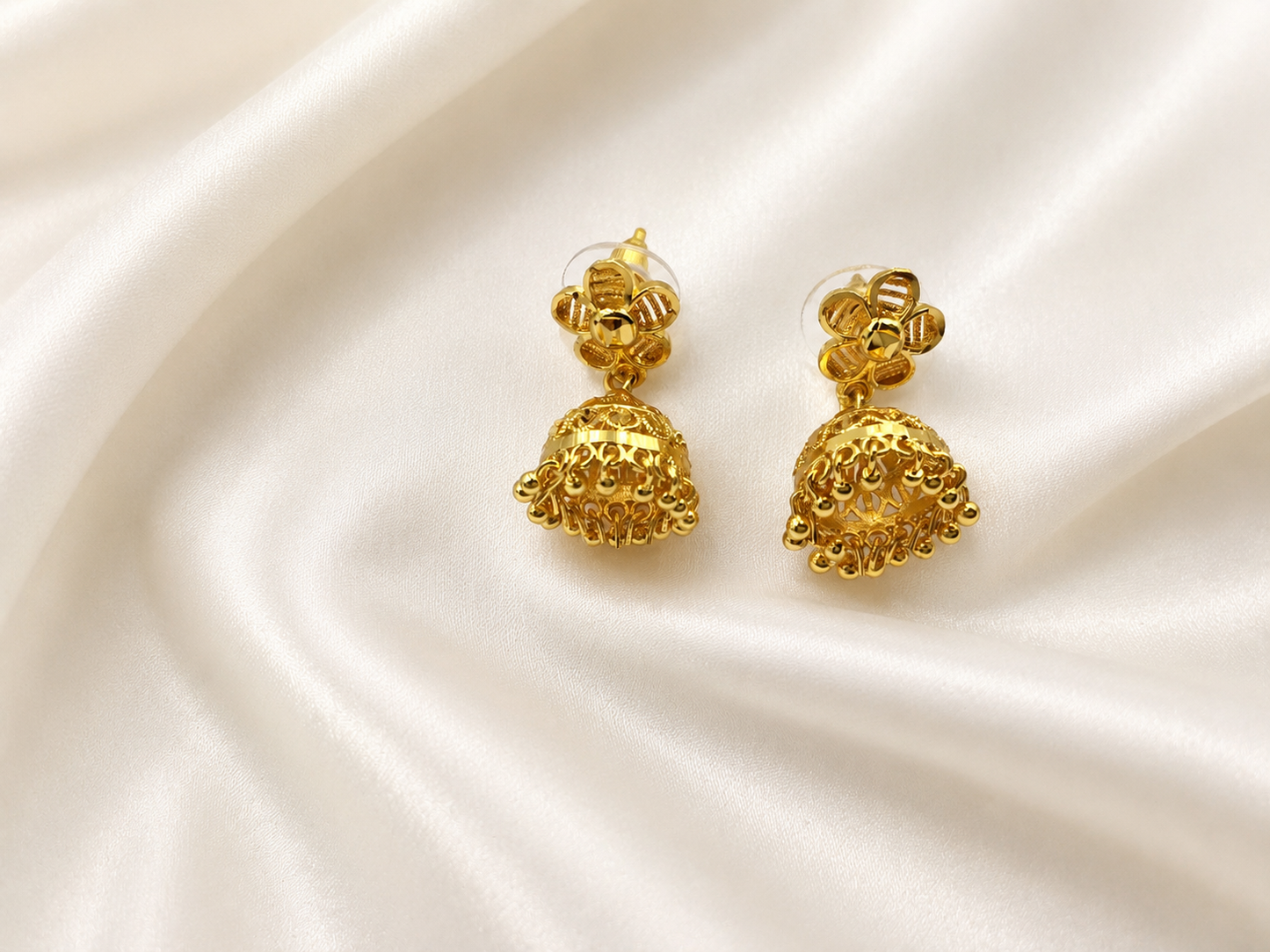 VAANYA MICRO GOLD PLATED JHUMKI EARRINGS FOR WOMEN | PREMIUM BRASS TRADITIONAL JHUMKA