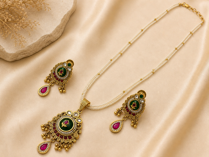 HERITAGE TEMPLE PEARL CHAIN PENDANT SET WITH GREEN CENTER & PINK DROP