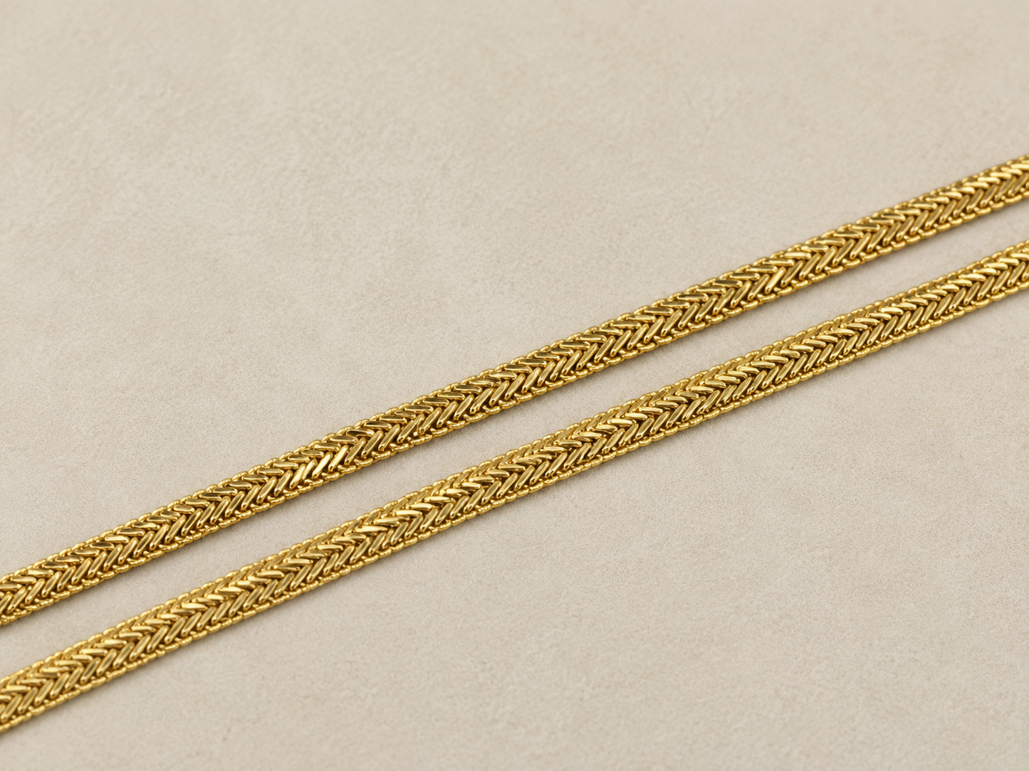 VIPER FLEX GOLD FINISH MEN'S CHAIN