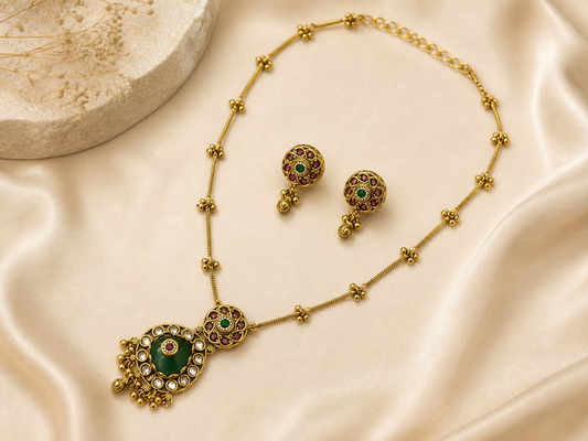 HERITAGE RAJWADI MULTICOLOR CHAIN PENDANT SET WITH GREEN DROP & GHUNGRU
