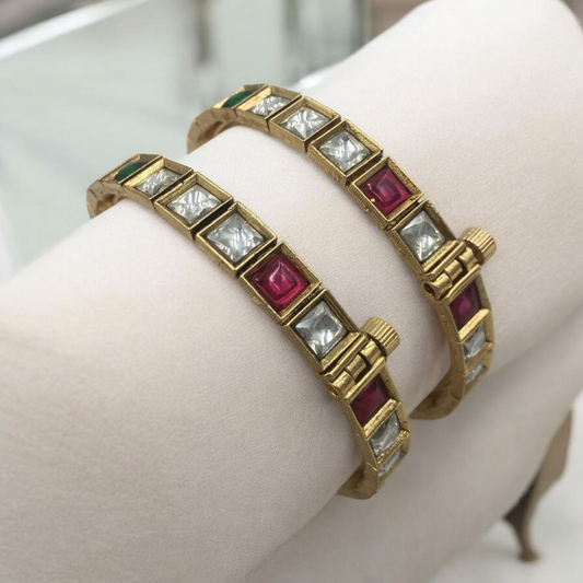 VAMSI RAJWADI BRASS BANGLES